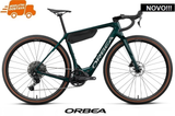 DENNA M40 2027 E-BIKE - Escape Green/Foggy Matt <br> > Dostupno na webshopu