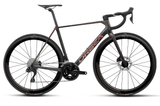 ORCA M30i LTD PWR 2027 - <br> Diamond Carbon/Sunset Carbon <br> > Dostupno na webshopu