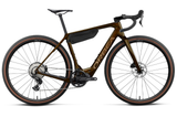 DENNA M30 2027 E-BIKE - Caramel Carbon/Golden Sand <br> > Dostupno na webshopu