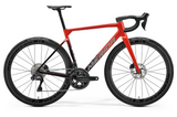 SCULTURA 9000 2026 - <br> Passion/Race Red <br> > Dostupno na webshopu
