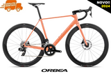 ORCA M31e LTD PWR 2024 - <br> Orange/Stone Blue <br> > Dostupno na webshopu