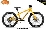 MX 20 TEAM 2024 - Mango/Black  <br> > Dostupno na webshopu