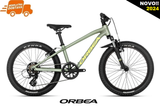 MX 20 XC 2024 - Artichoke Green/Yellow <br> > Dostupno na webshopu