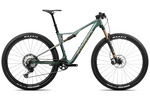 OIZ M10 2025 - Seaweed Carbon/Spaceship Green <br> > Dostupno na webshopu