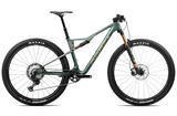 OIZ M10 2025 - Seaweed Carbon/Spaceship Green <br> > Dostupno na webshopu