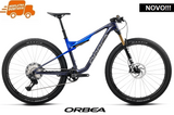 OIZ M10 2027 - Noctiluca Carbon/Cobalt Blue <br> > Dostupno na webshopu
