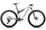 OIZ M10 2027 - Frozen Concrete/Sunset Carbon <br> > Dostupno na webshopu