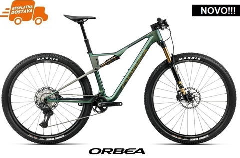 OIZ M10 XT Di2 2026 - Seaweed Carbon/Spaceship Green <br> > Dostupno na webshopu