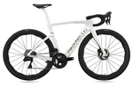 DOGMA F Dura Ace Di2 2025 - Edge Crystal White <br> > Dostupno na webshopu
