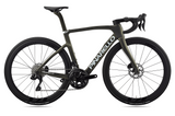F5 105 Di2 2026 - Most Ultrafast Carbon - Etna Black <br> > Dostupno na webshopu