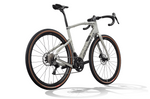 Grevil F1 2026 - GRX 610 2x12 - Comet Silver <br> > Dostupno na webshopu