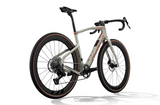 Grevil F7 2027 - GRX 825 Di2 2x12 - Moab Amber <br> > Dostupno na webshopu