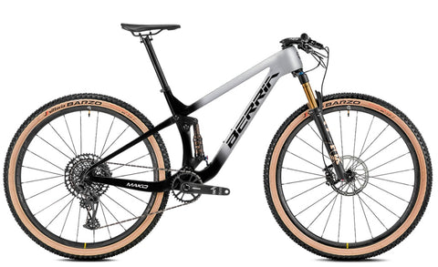 MAKO 7 2023 - Više boja <br> > Dostupno na webshopu