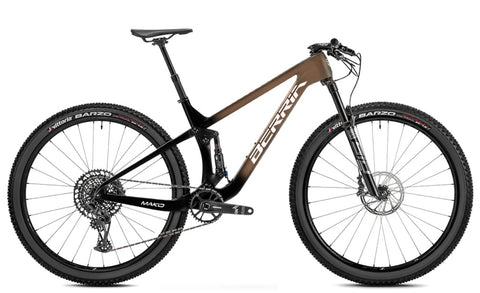 MAKO DC 7 2023 - Više boja <br> > Dostupno na webshopu
