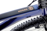 MAHUNA 29 - Metallic Indigo <br> > Dostupno na webshopu