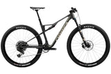 OIZ M11 AXS 2023 - Powder Black <br> > Dostupno na webshopu