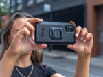 Adapter za mobitel - univerzalni <br> > Dostupno odmah
